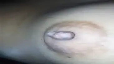 ABG Pacar Sange Remas Pentil Sampe Memek Banjir